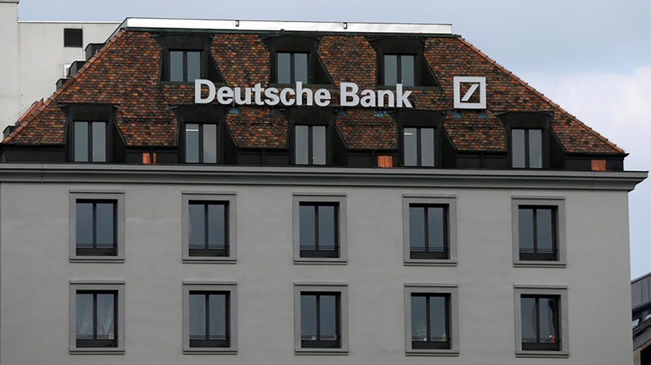 Logo on the Deutsche Bank building