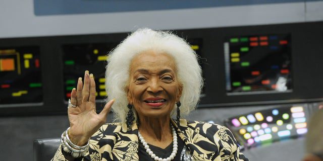 "Star Trek" Actress Nichelle Nichols passed away at the age of 89 on July 31, 2022. She attended Los Angeles Comic Con in December 2021.