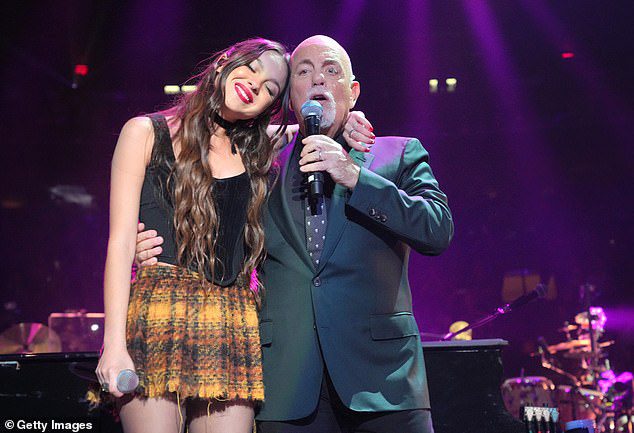 Olivia & Bailey: Just a week ago, Rodrigo joined Billy Joel while staying at Madison Square Garden in New York City, which was his 82nd sold out show.