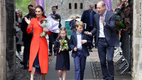 William and Kate are moving their family out of London to give the kids 